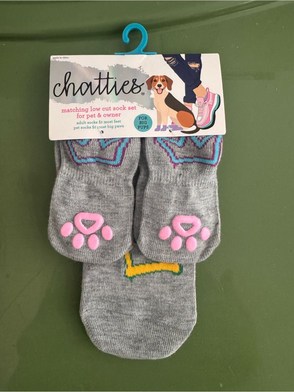 chatties Gray & Pink Low-Cut Dog Socks with Paw Grip